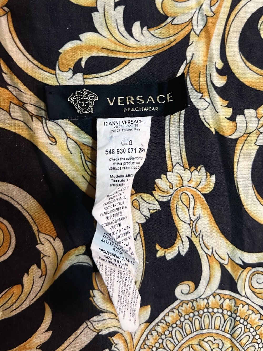 Versace Black and Gold Ornate Baroque Beach shawl - Picture 7 of 7